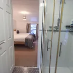 21 Entry Lane * Kendal